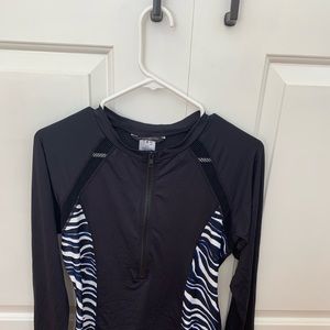 Rash guard swim shirt